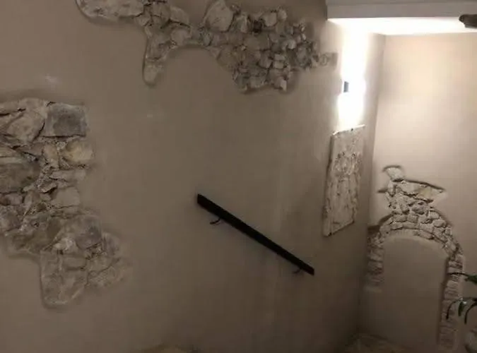 Oda ve Kahvaltı Corte Trento Desenzano del Garda
